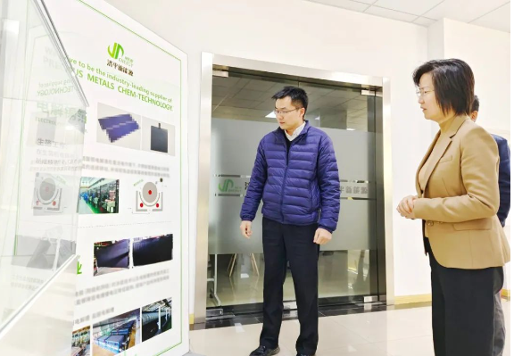 Excellent R & D, intelligent manufacturing | Jiading District Standing Committee, Executive deputy district governor Lu Zufang delegatio